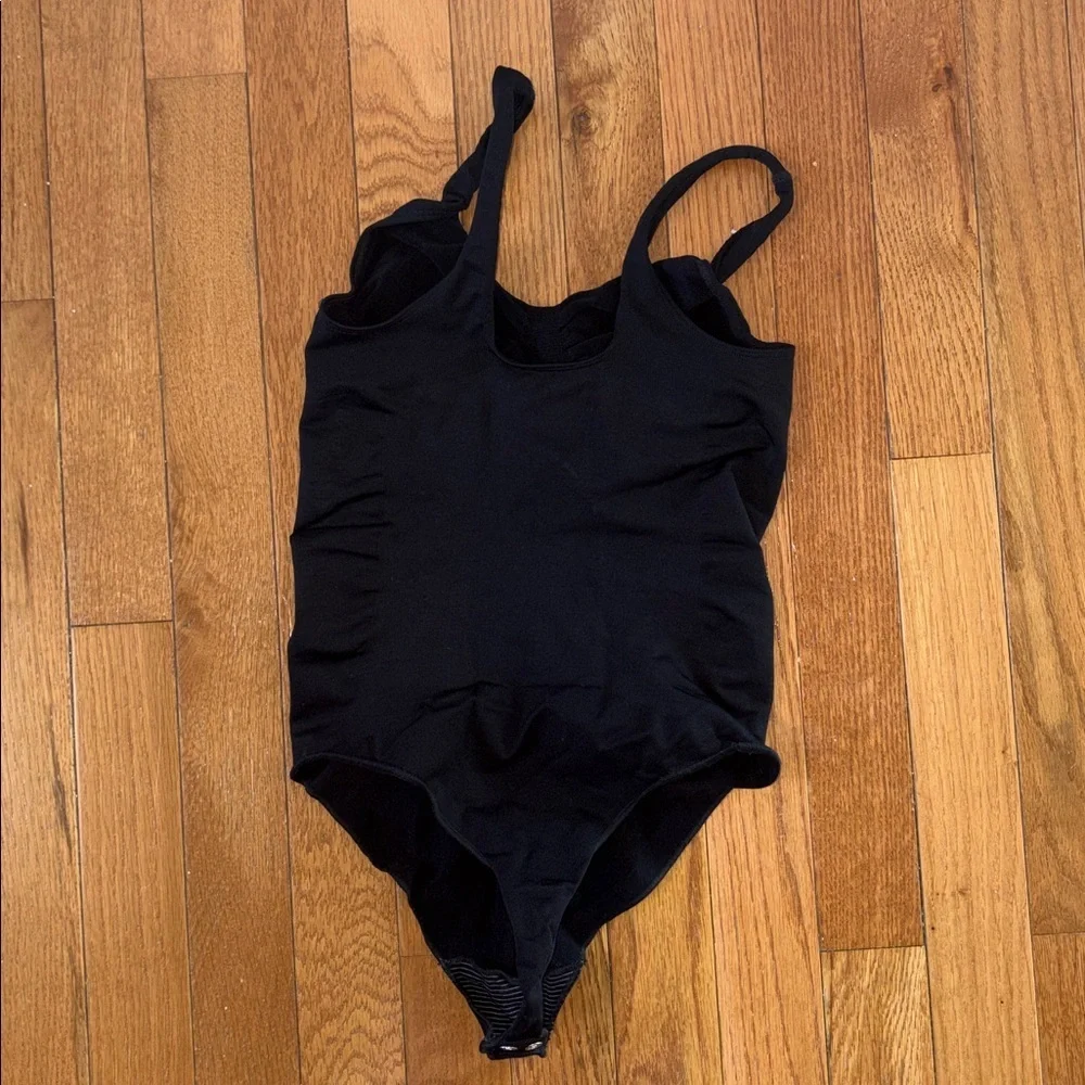 YITTY Black Bodysuit Shape ware Size 1X /2X Fits Small